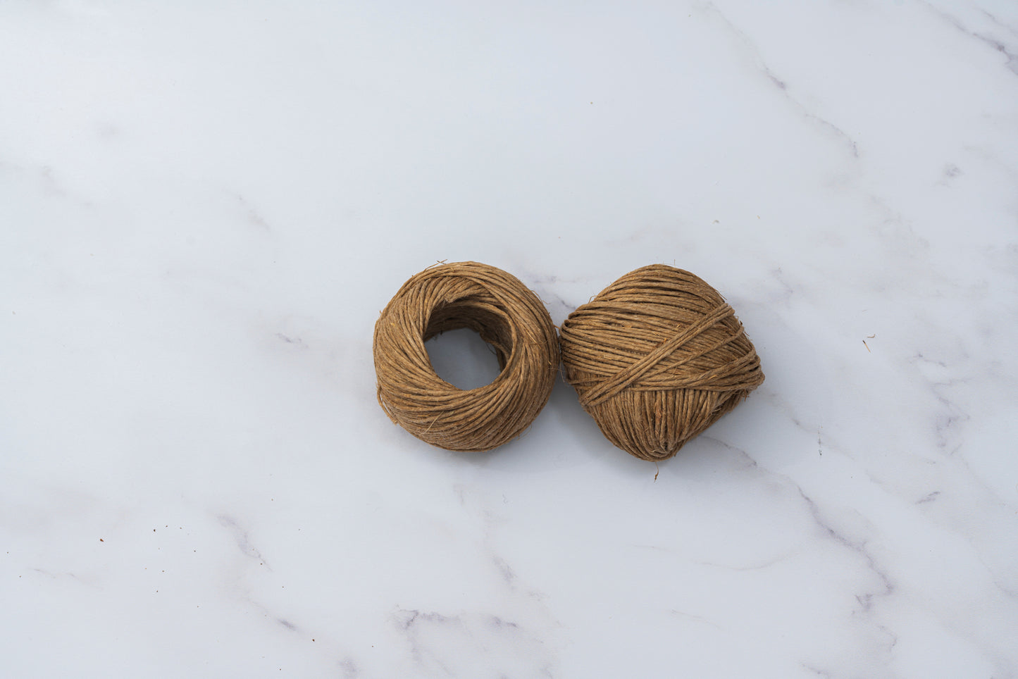 Natural twine with Dispenser